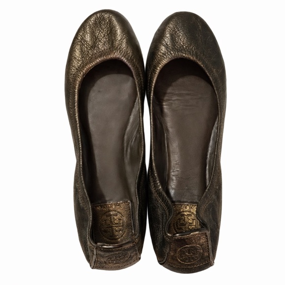 Tory Burch Shoes - Tory Burch Gold Metallic Ballet Flats Size 8 Leather Logo Flats 8.5